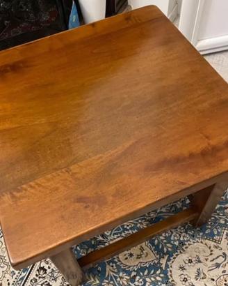 Tavolino da salotto in noce