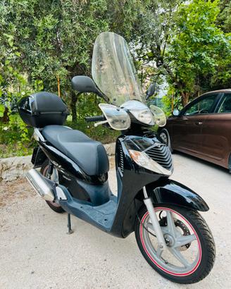 Honda SH 125i Special
