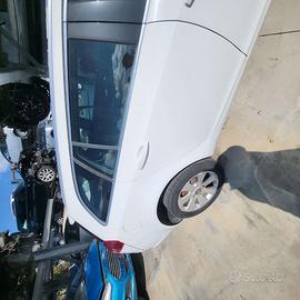 Ricambi usati sul piazzale Opel Insigna