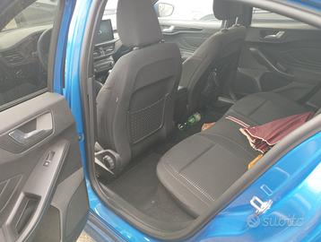 Ford focus st line 1.5 ecoboost