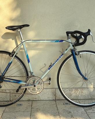 Bici da Corsa Vintage Bianchi (Anni '80) – Modello