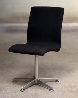 Sedia Oxford Fritz Hansen - Arne Jacobsen