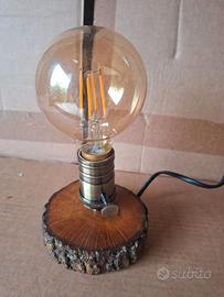 Portaampada stile vintage in legno