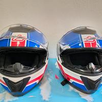 si vende copia di caschi modulari 