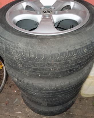 ruote  originali della Toyota Rav4