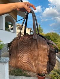 Elegante Borsa a Bauletto in Pelle di Pitone