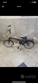 Bici pieghevole salva spazio