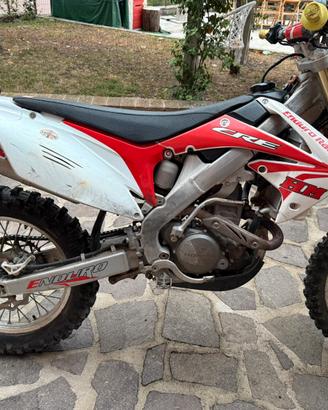 Honda crf 250 r enduro