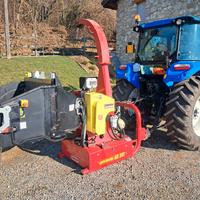 biotrituratore con operatore 