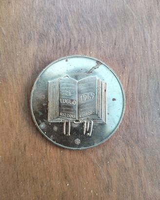 Medaglia sbarco sulla luna