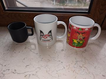 Lotto tazze e tazzina