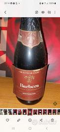 Bottiglie di vino da collezione