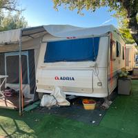 Roulotte Adria 502dk clima