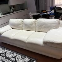 Divano bianco un vera pelle 3 posti