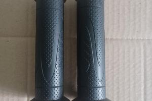 Manopole originali Keeway RKF 125