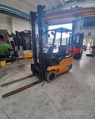 carrello elevatore xe 18/3 18 quintali