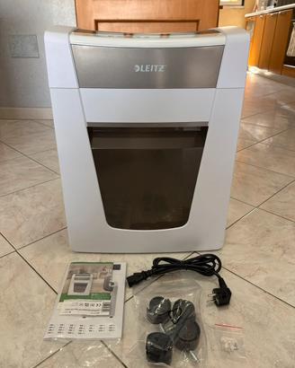 Distruggi documenti tritacarte Leitz IQ-OFFICE PRO