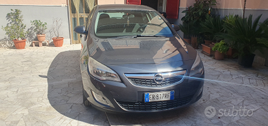 Opel Astra J Gpl