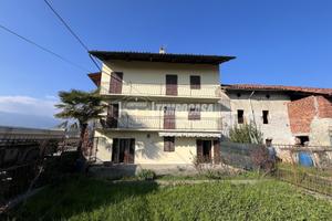 CASA INDIPENDENTE CON SPAZIO ESTERNO PRIVATO