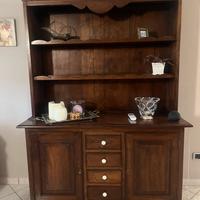 Mobile credenza