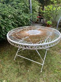 Tavolo da giardino