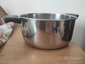 Pentole varie in blocco