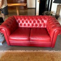 Divano modello chesterfield (copia identica)