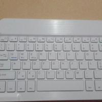 tastiera bluetooth 