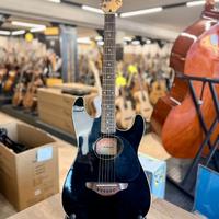 FENDER STRATACOUSTIC BLK