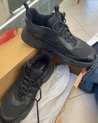 scarpe da ginnastica