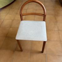 Sedie in noce Former