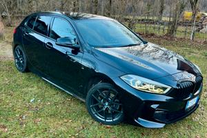 BMW F40 118D MSPORT 2021