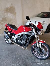 Triumph Speed triple 955i 