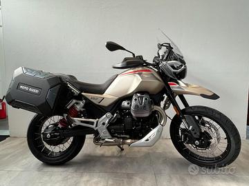 MOTO GUZZI V85 TT TRAVEL