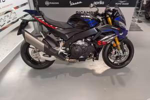 Aprilia Tuono V4 1100 FACTORY