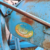 Aratro bivomere sbarrabile