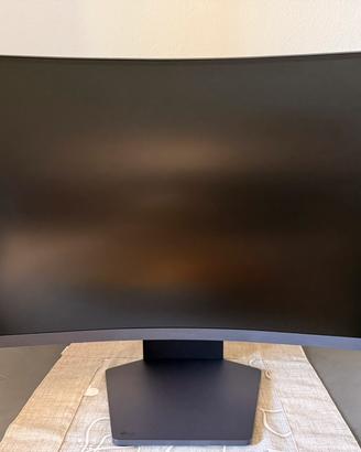 LG UltraGear 27 Monitor Gaming 27” QHD 180 Hz