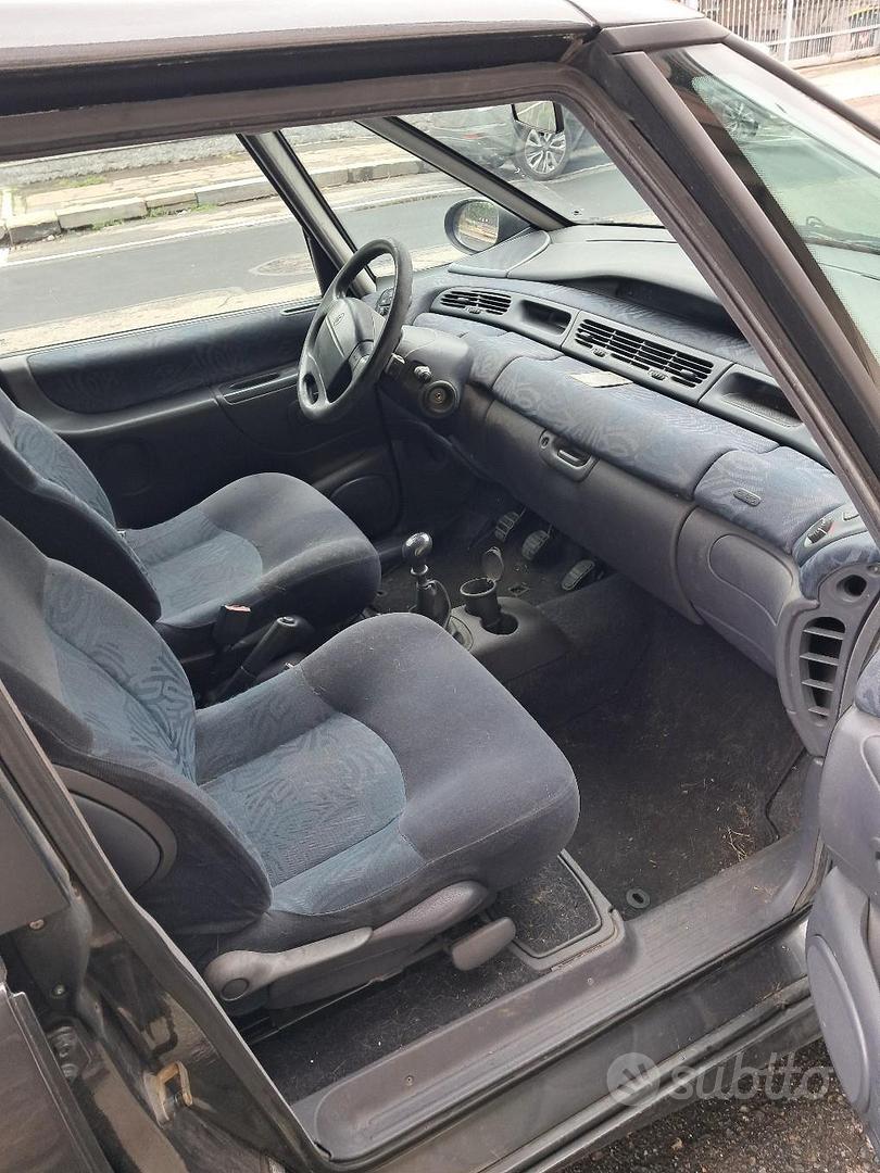 Renault Espace 1999 photo 4