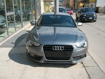 Audi A5 SPB 2.0 TDI S.LINE interno e esterno full/