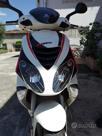 Scooter Piaggio Modello NRG POWER