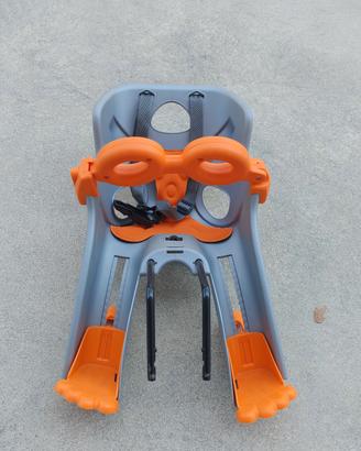 Seggiolino anteriore per bicicletta