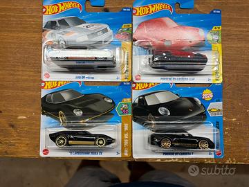 4 modellini Hot Wheels