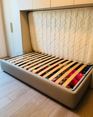 Letto una piazza e mezza con contenitore