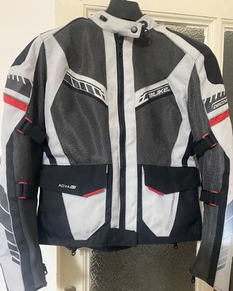 Abbigliamento moto donna