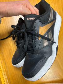 reebok(2024) buono stato usate poco.nero oro 