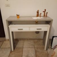 scrivania o complemento d arredo