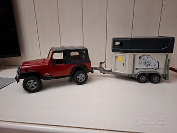 jeep bruder con trasporto cavalli