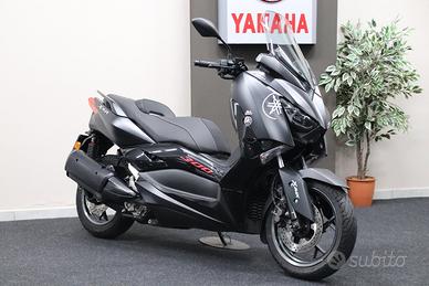 Yamaha X-Max 300 Iron Max ABS
