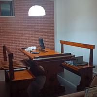 Tavolo e due panche legno massello stile Fratina