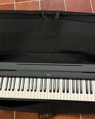 Pianoforte digitale Yamaha P45 + Borsa e supporto